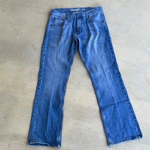 Wrangler Retro Slim Bootcut Jeans
